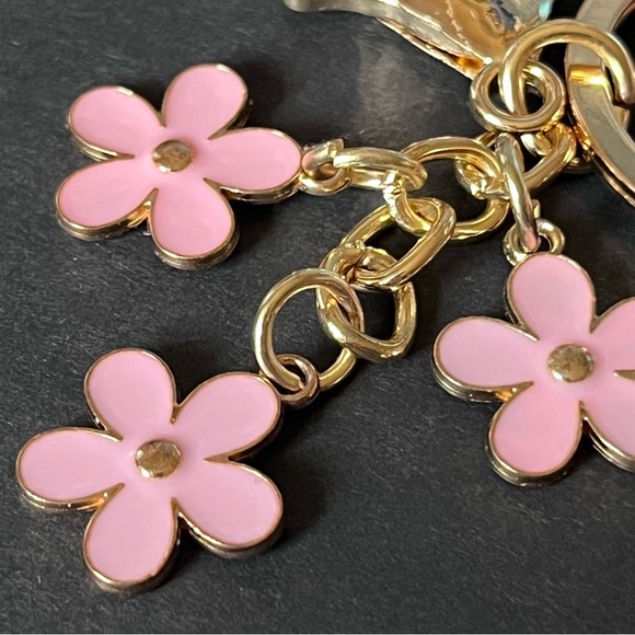 Pink Flower Bag Charm Keychain - Picture 4 of 5